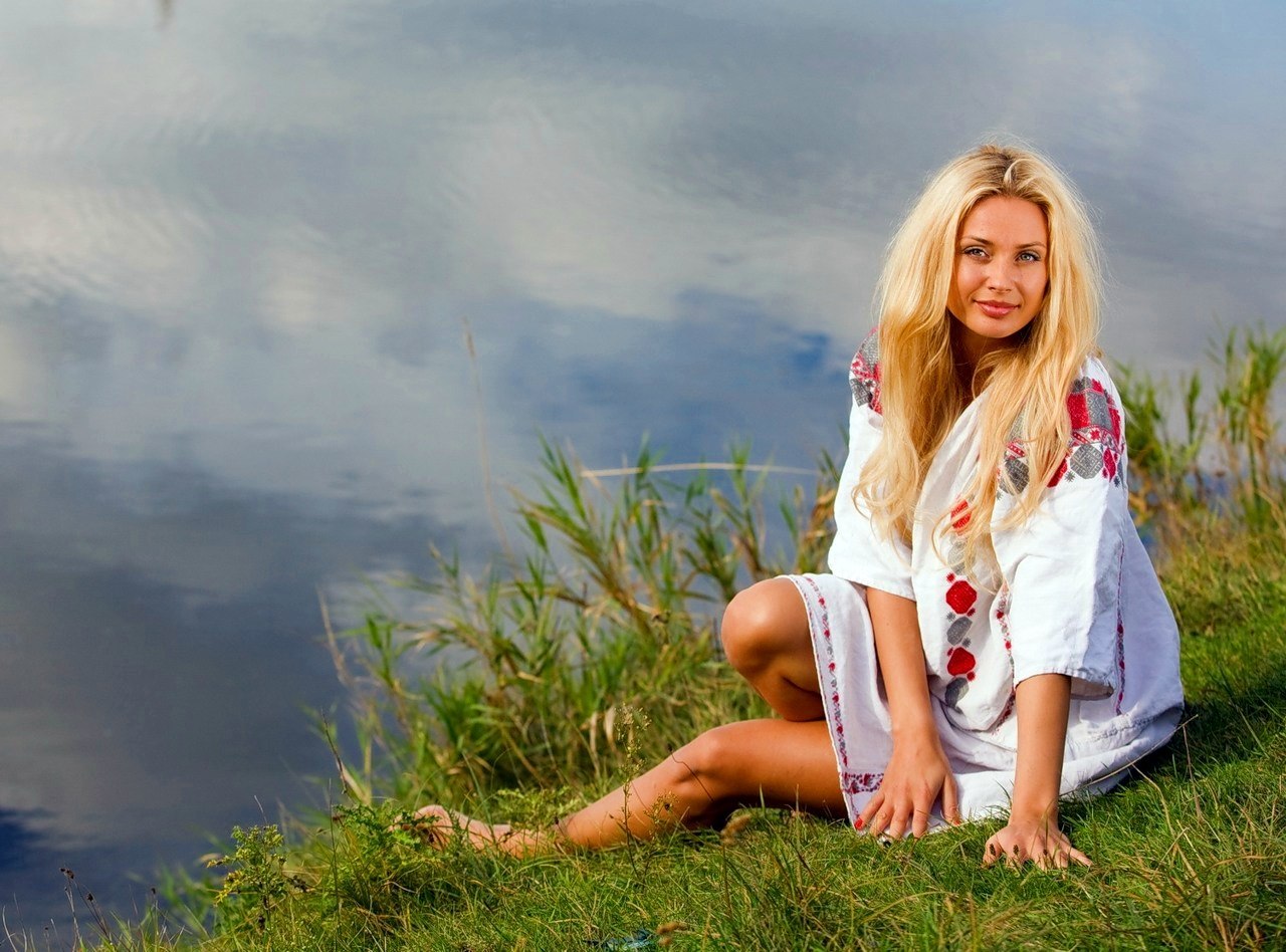 Sexy girl Slavic girls in Jugao